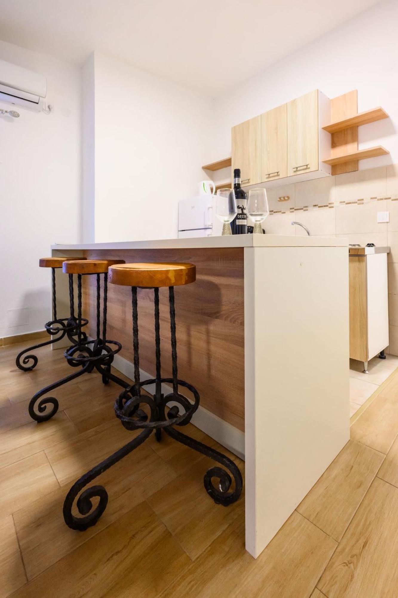 באר Apartmani Vukcevic מראה חיצוני תמונה