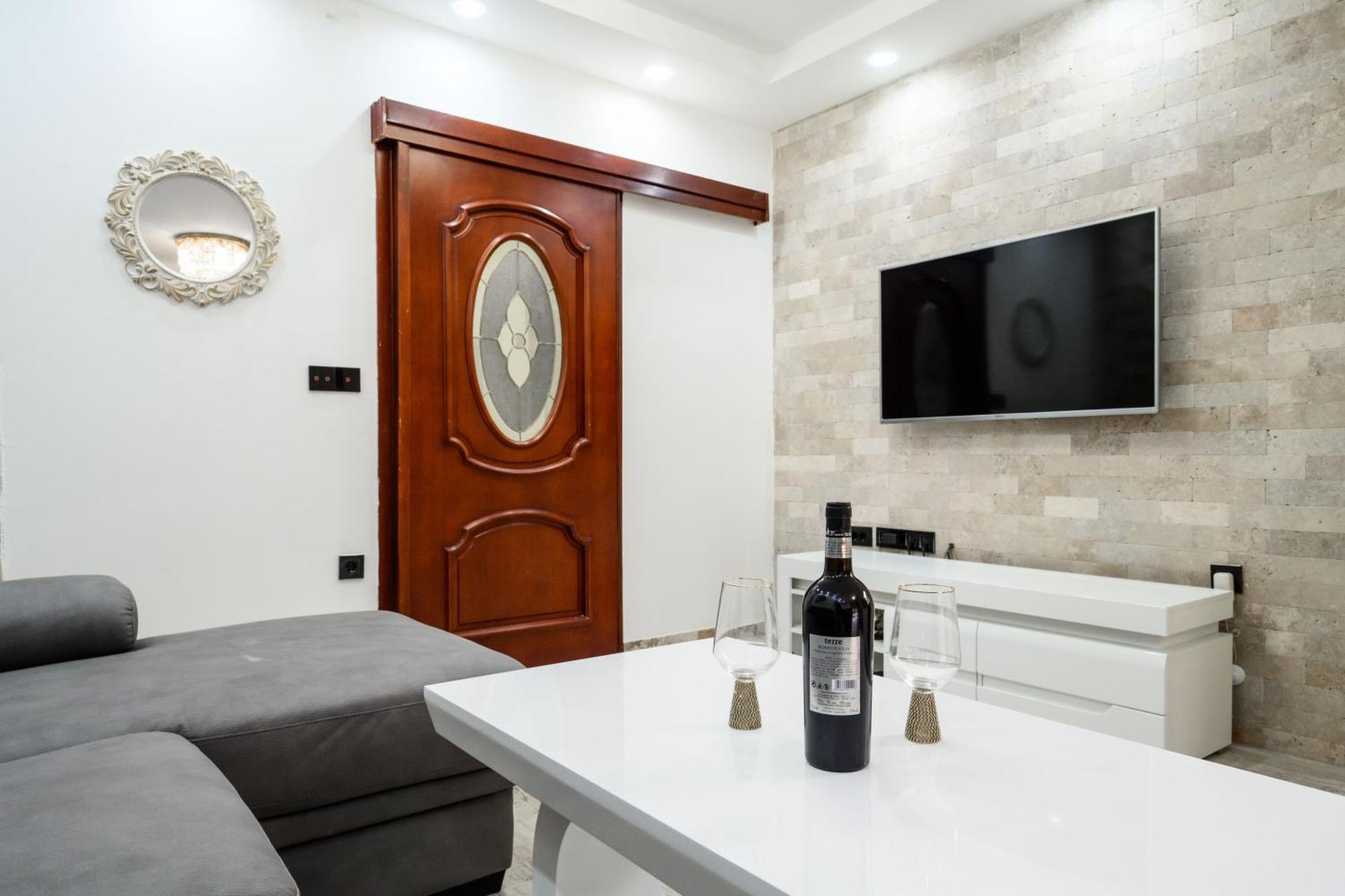 באר Apartmani Vukcevic מראה חיצוני תמונה